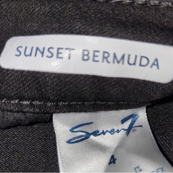 Seven7 Black Super Soft Stretch Rolled Cuff Sunset Bermuda Shorts Size 4 - Picture 8 of 11